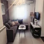 32706 - Radmila