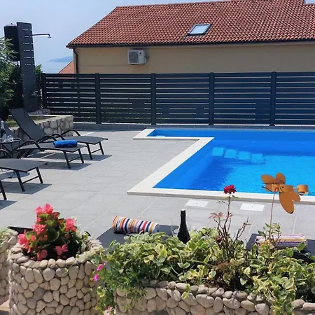 32706 - Radmila Apartmán