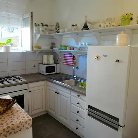 32706 - Radmila Apartment